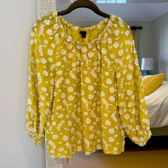 Ann Taylor Yellow & White Floral Blouse - Picture 1 of 6